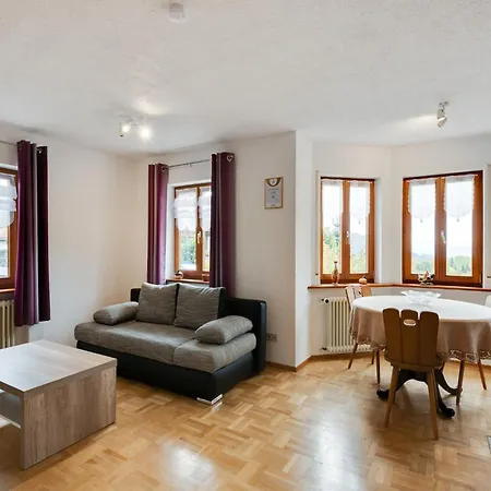 In شقة Kleines Wiesental